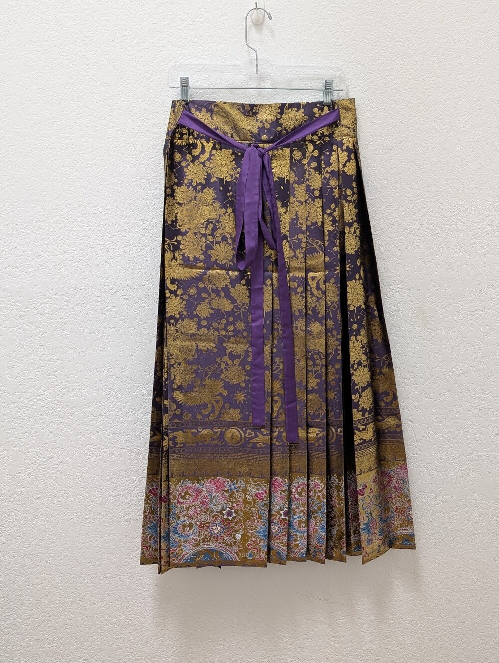 Traditional Chinese Ming Hanfu Skirt Mamianqun (马面裙) - Royal Purple Brocade